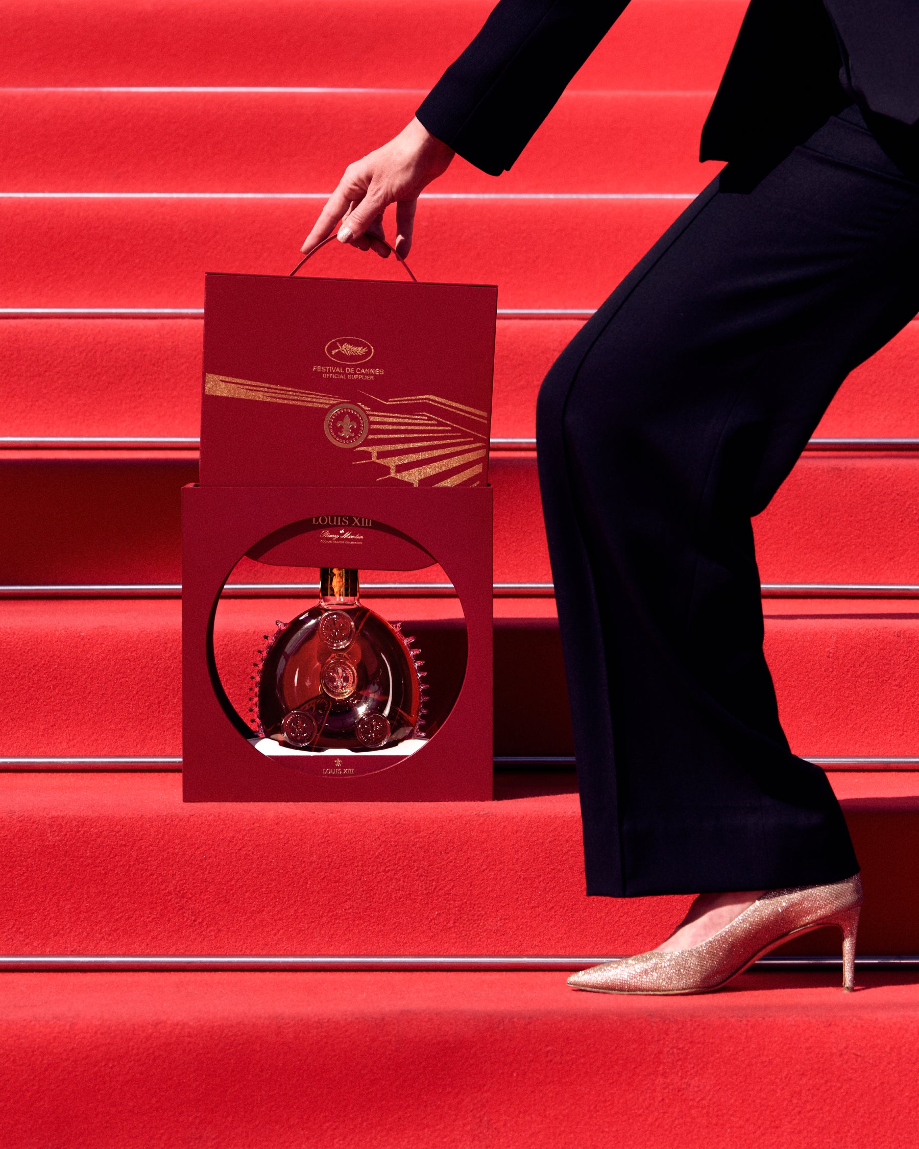 LOUIS XIII ブランデー 高級ギフトボックス Cannes Film Festival Exclusive Coffret LOUIS XIII Cognac