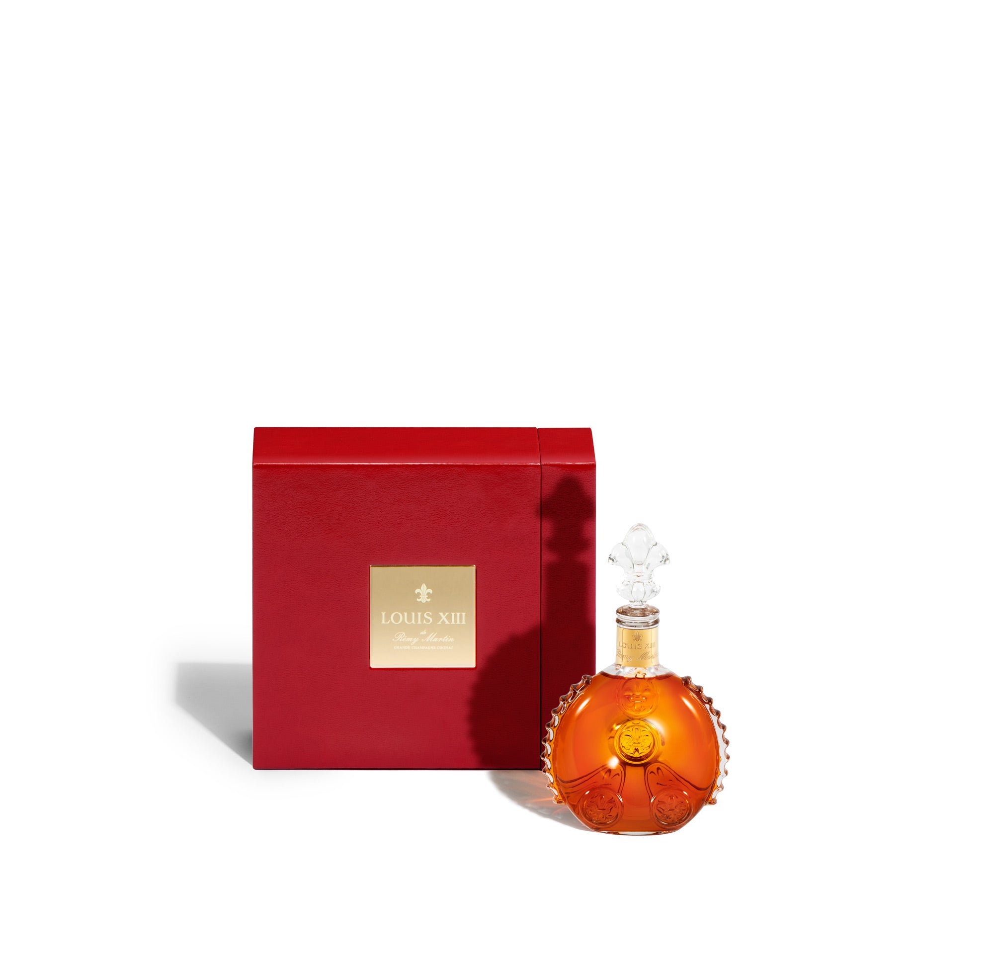 Introducing The Crown Jewel LOUIS XIII RARE CASK 42.1, Poured