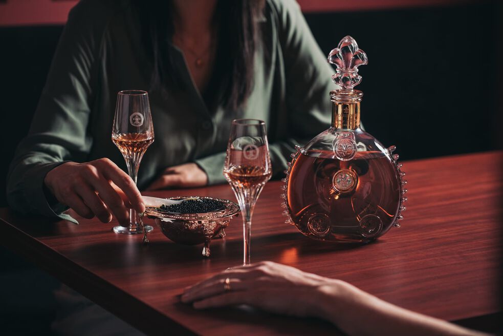 LOUIS XIII Twin Crystal Glasses for tasting cognac - Official Website