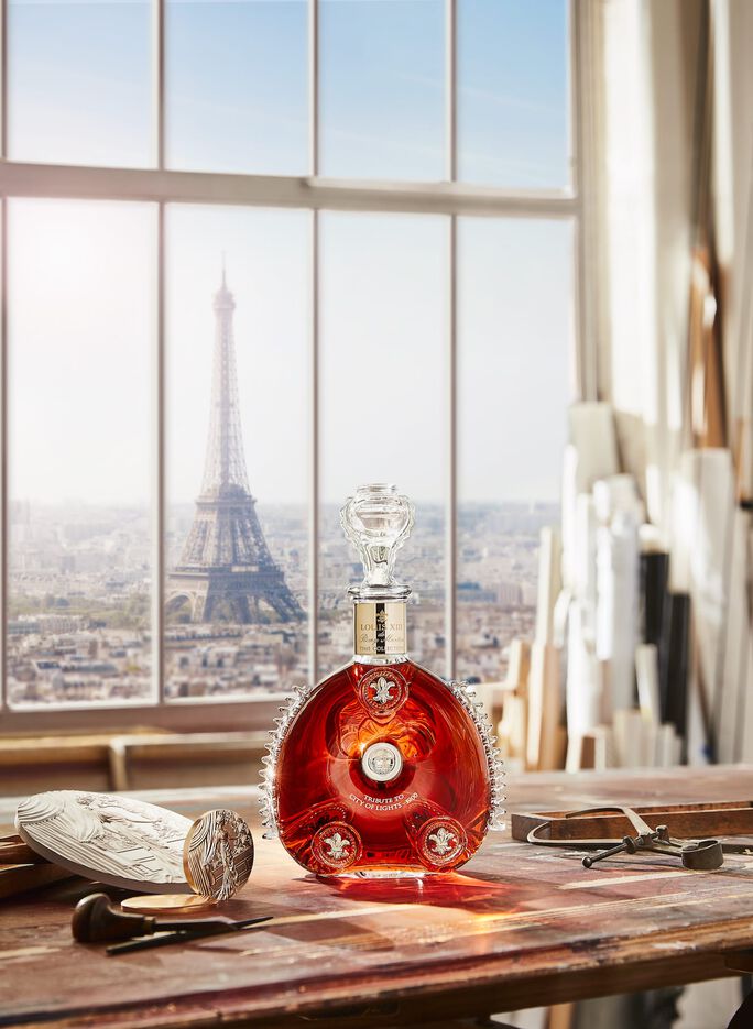 REMY MARTIN LOUIS XIII TIME COLLECTION: TRIBUTE TO CITY OF LIGHTS – 1900