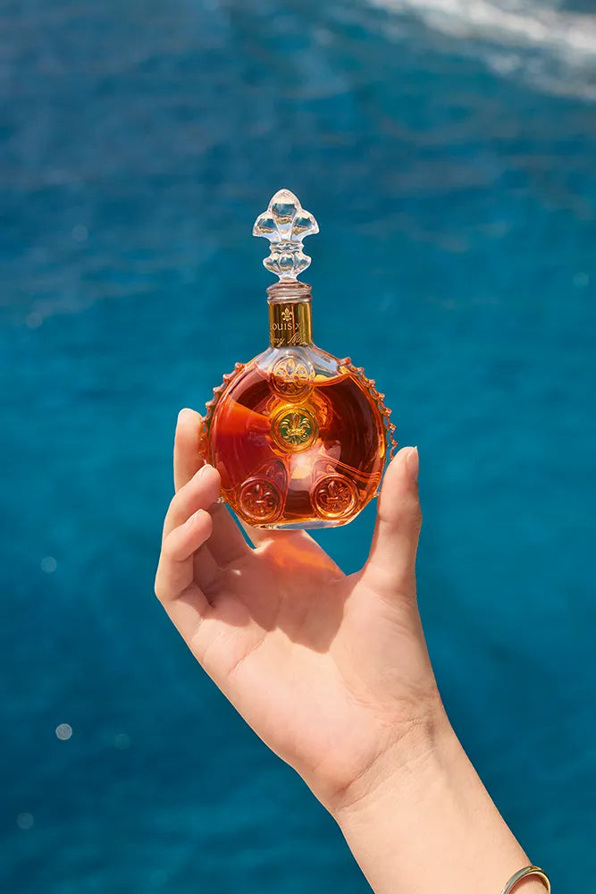 LOUIS XIII ブランデー クリスタルボトル シリアルナンバ一致 LOUIS LOUIS XIII ブランデー クリスタルボトル シリアルナンバ一致 LOUIS