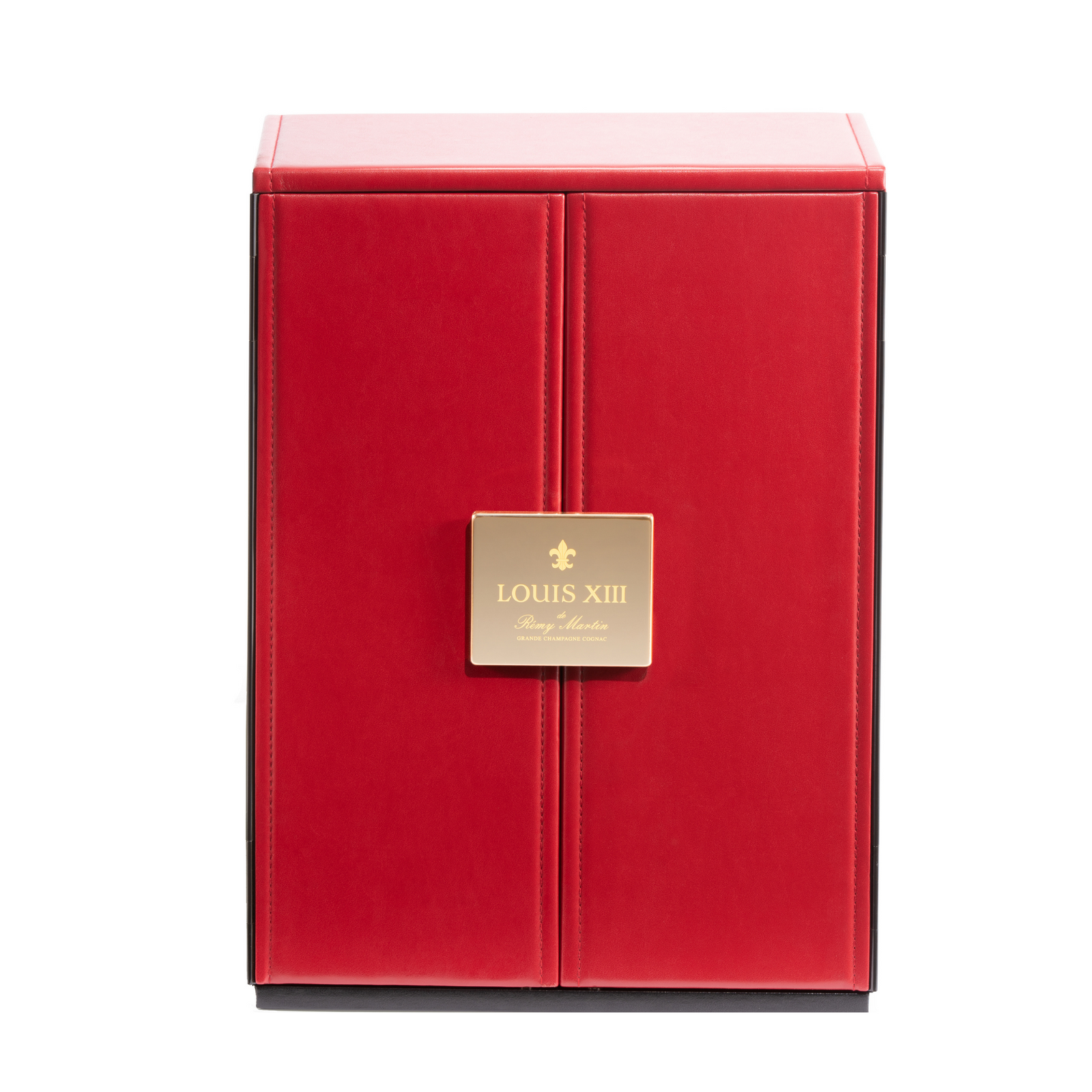 A packshot of a red LOUIS XIII Magnum packaging, closed, white background