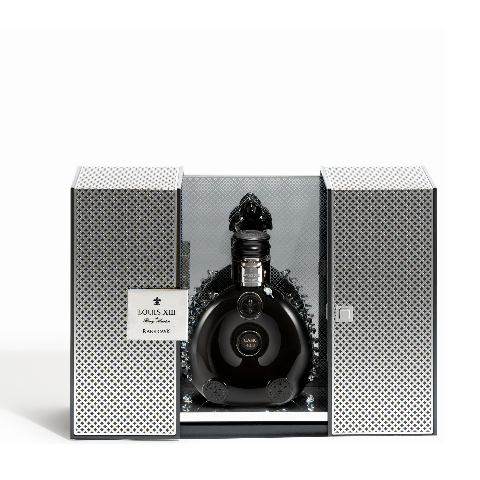 LOUIS XIII Rare Cask 43.8 - Limited Editions - Official Website LOUIS XIII Rare Cask 43.8 - Limited Editions - Official Website